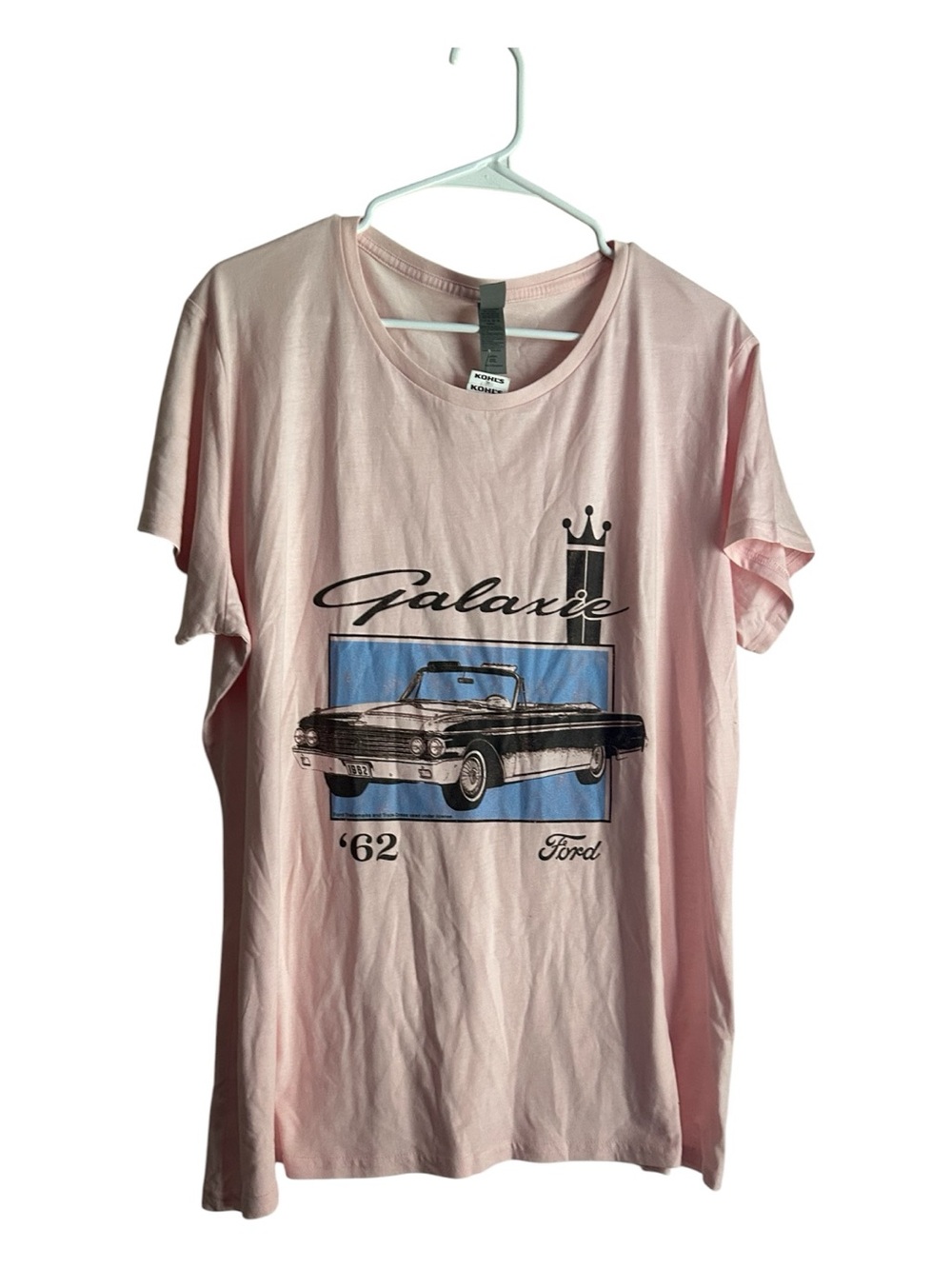 Instant Message Size 2XL Ford Pink Kids Tee with Blue Retro Car Graphic